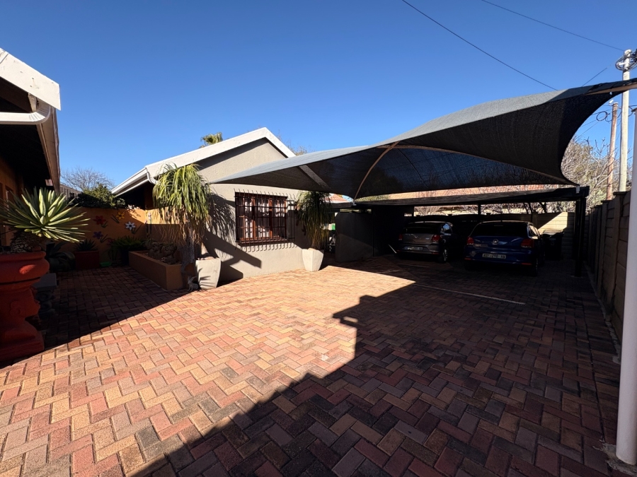 3 Bedroom Property for Sale in Stilfontein Ext 4 North West